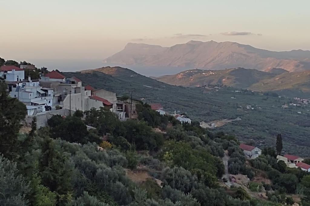 Vasiliki'S Residence Amazing View Kíssamos Exteriér fotografie